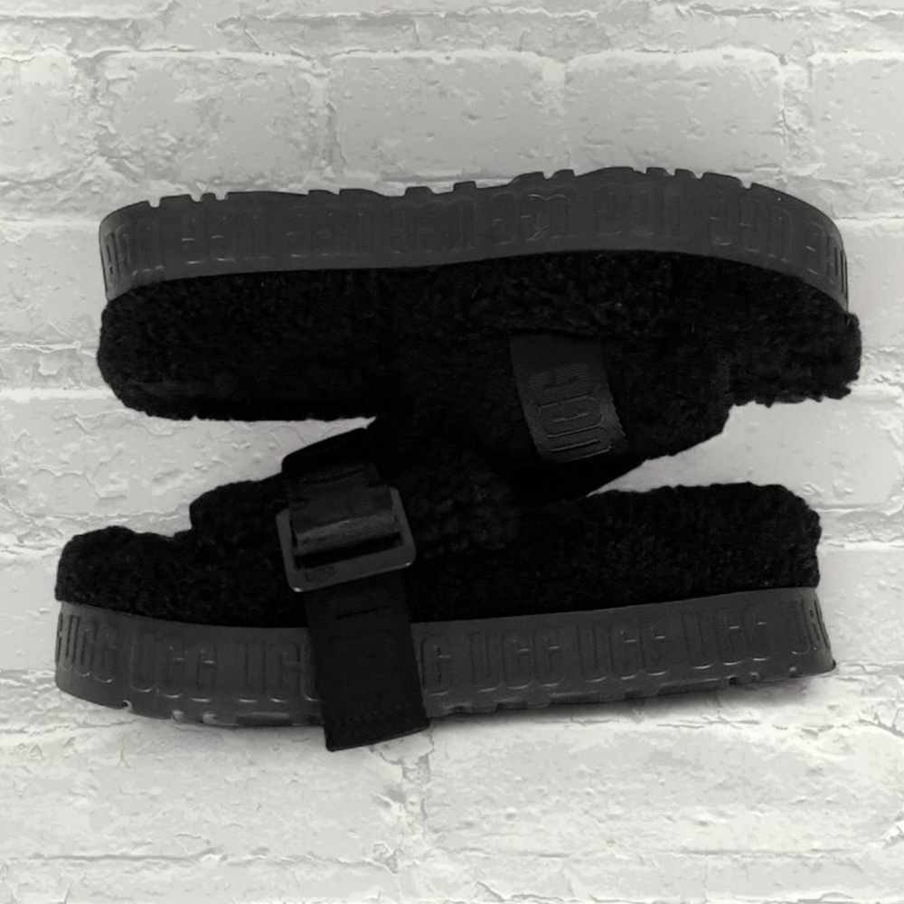 UGG Fluffita Platform Sandal in Black - Picture 3 of 7